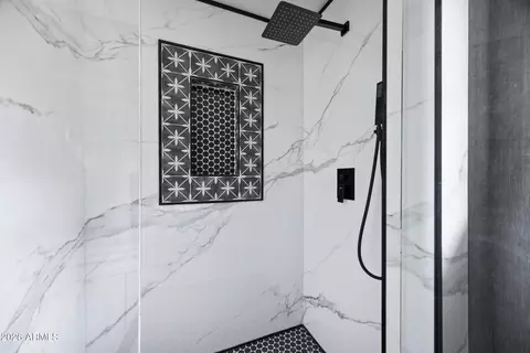 Bath - 3616 E Fairmount Ave, Phoenix, AZ 85018 photo 4 of 7