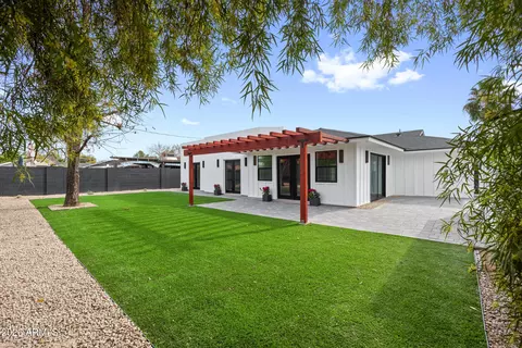 Exterior - 3616 E Fairmount Ave, Phoenix, AZ 85018 photo 4 of 8
