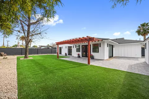 Exterior - 3616 E Fairmount Ave, Phoenix, AZ 85018 photo 5 of 8