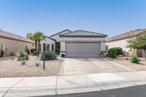 15873 W Alpine Ridge Dr, Surprise, AZ 85374