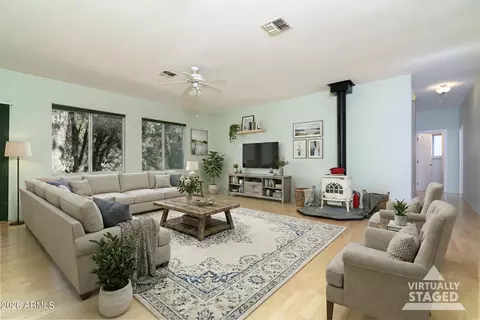 Living - 52162 E Black Jack Rd, Miami, AZ 85539 photo 3 of 3