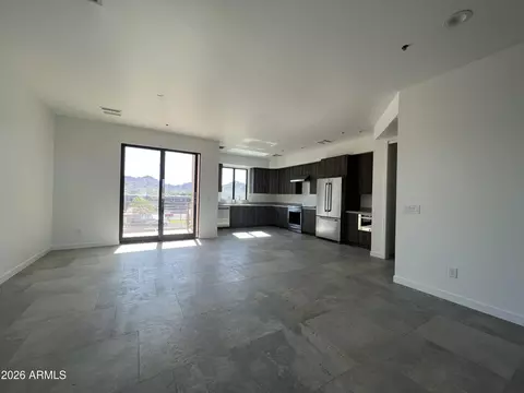 Living - 507 E Mountain View Rd, Phoenix, AZ 85020 photo 1 of 2