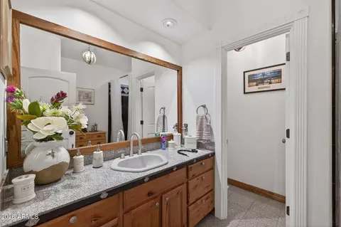 Bath - 128 E Saddleback Trl, Star Valley, AZ 85541 photo 5 of 6