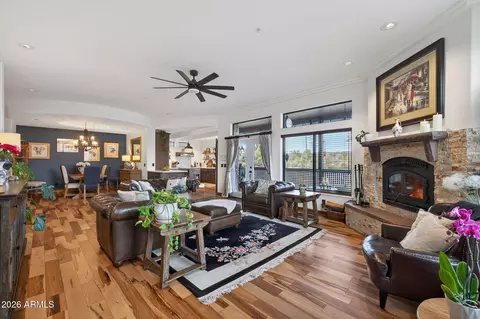 Living - 128 E Saddleback Trl, Star Valley, AZ 85541 photo 2 of 7