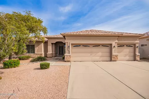 6771 S Callaway Dr, Chandler, AZ 85249