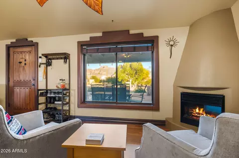 Living - 385 N Tomahawk Rd, Apache Junction, AZ 85119 photo 1 of 3