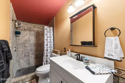 Bath - 385 N Tomahawk Rd, Apache Junction, AZ 85119 photo 3 of 3