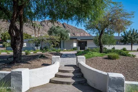 4545 N Royal View Dr E, Phoenix, AZ 85018