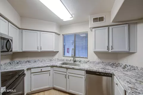 3848 N 3rd Ave #1052, Phoenix, AZ 85013