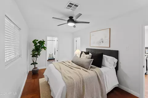 Bedroom - 1346 E Palm Ln, Phoenix, AZ 85006 photo 1 of 3