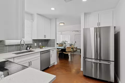 Kitchen - 1346 E Palm Ln, Phoenix, AZ 85006 photo 1 of 3
