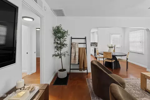 Entry Way - 1346 E Palm Ln, Phoenix, AZ 85006 photo 1 of 1