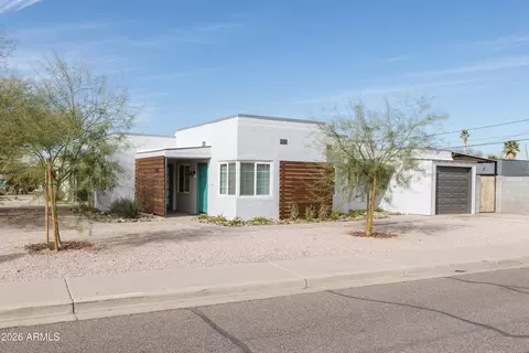 Exterior - 1346 E Palm Ln, Phoenix, AZ 85006 photo 11 of 14
