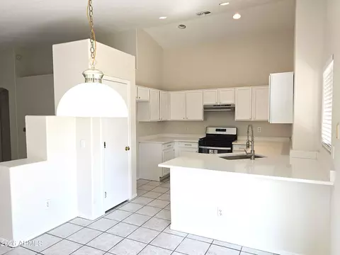 Kitchen - 5741 E Gable Cir, Mesa, AZ 85206 photo 2 of 4