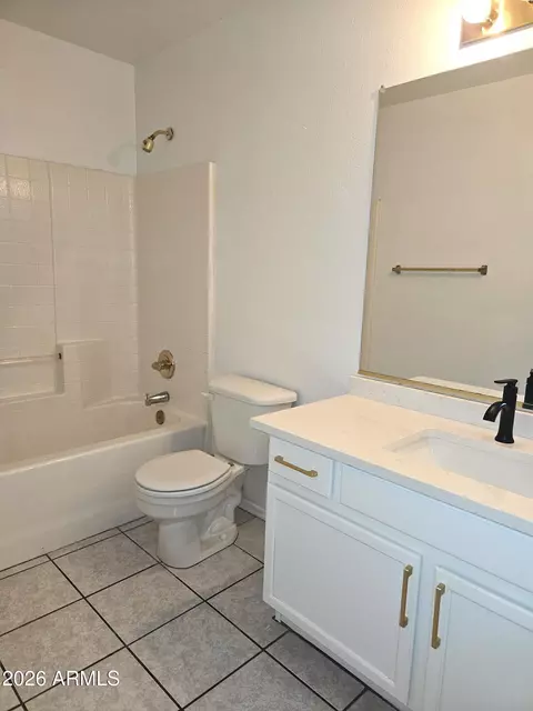Bath - 5741 E Gable Cir, Mesa, AZ 85206 photo 5 of 5