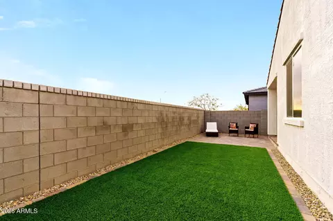 Exterior - 2487 E Boulder Ave, Apache Junction, AZ 85119 photo 3 of 4