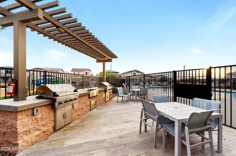 View/Area - 2487 E Boulder Ave, Apache Junction, AZ 85119 photo 3 of 4