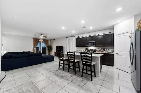 Entry Way - 2487 E Boulder Ave, Apache Junction, AZ 85119 photo 1 of 2