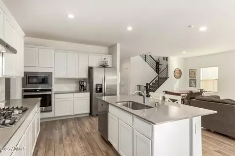 Kitchen - 12796 E Giada Dr, Vail, AZ 85641 photo 3 of 4