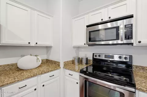 Kitchen - 22023 N 30th Ln, Phoenix, AZ 85027 photo 4 of 4