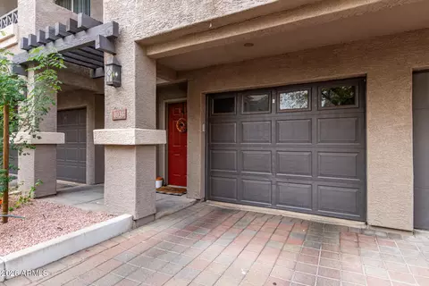 4455 E Paradise Village Pkwy S #1031, Phoenix, AZ 85032