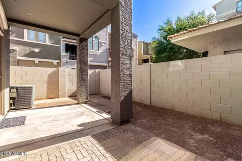 Exterior - 2402 E 5th St #1402, Tempe, AZ 85281 photo 2 of 13