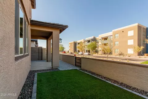 Exterior - 9314 E Sequence Ave, Mesa, AZ 85212 photo 7 of 9