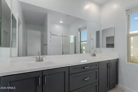 Bath - 9314 E Sequence Ave, Mesa, AZ 85212 photo 2 of 3