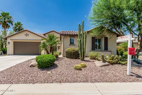 5261 N Arrowhead Dr, Eloy, AZ 85131