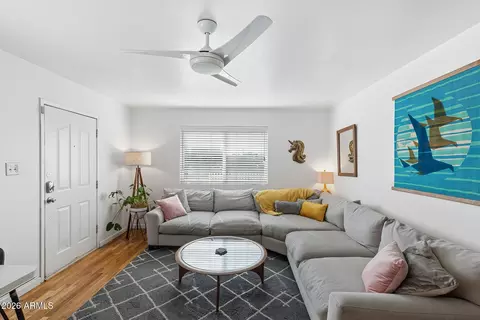 Living - 1006 E Indianola Ave, Phoenix, AZ 85014 photo 3 of 3