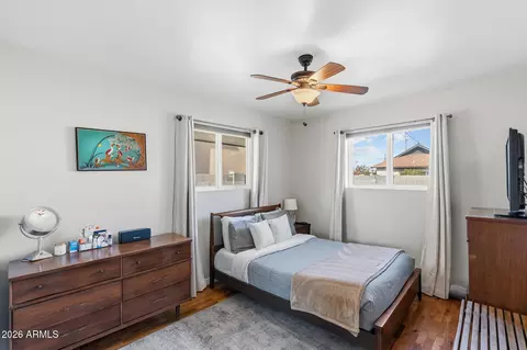 Bedroom - 1006 E Indianola Ave, Phoenix, AZ 85014 photo 3 of 4