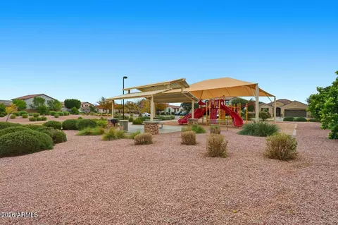 Exterior - 2830 E Pearl St, Mesa, AZ 85213 photo 7 of 8