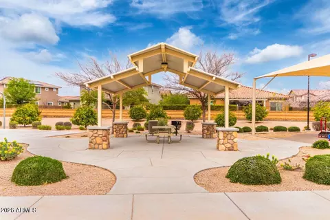 View/Area - 2830 E Pearl St, Mesa, AZ 85213 photo 2 of 3