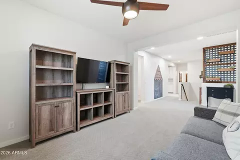 Entry Way - 2830 E Pearl St, Mesa, AZ 85213 photo 5 of 7
