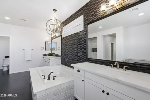 Bath - 2830 E Pearl St, Mesa, AZ 85213 photo 3 of 9