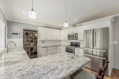 Kitchen - 1003 E Watson Dr, Tempe, AZ 85283 photo 3 of 6