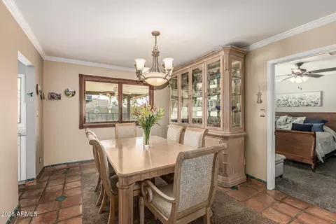 Dining - 1003 E Watson Dr, Tempe, AZ 85283 photo 1 of 3