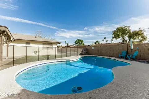 Exterior - 1003 E Watson Dr, Tempe, AZ 85283 photo 7 of 8