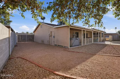 Exterior - 3444 E Paradise Dr, Phoenix, AZ 85028 photo 5 of 8