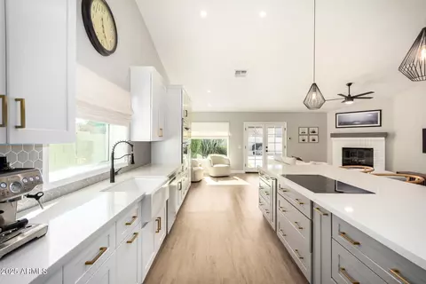 Kitchen - 4345 E Blanche Dr, Phoenix, AZ 85032 photo 3 of 4