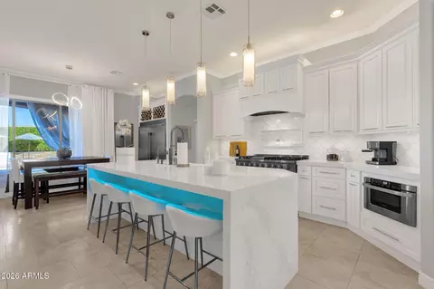27103 N Gidiyup Trl, Phoenix, AZ 85085