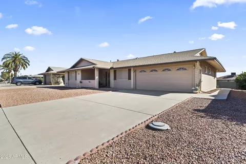 10733 W Saratoga Cir, Sun City, AZ 85351