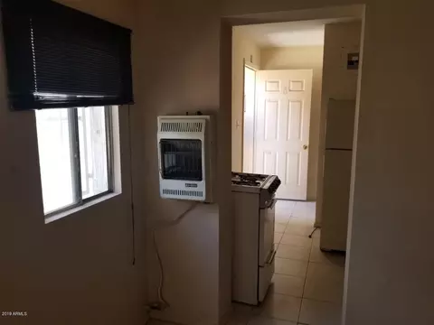 Entry Way - 1165 E 10th St, Douglas, AZ 85607 photo 4 of 8