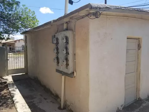 Exterior - 1165 E 10th St, Douglas, AZ 85607 photo 3 of 6