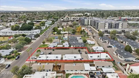 View/Area - 920 E Montebello Ave, Phoenix, AZ 85014 photo 7 of 8