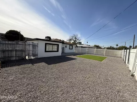 Exterior - 3542 Earll Dr, Phoenix, AZ 85018 photo 4 of 8