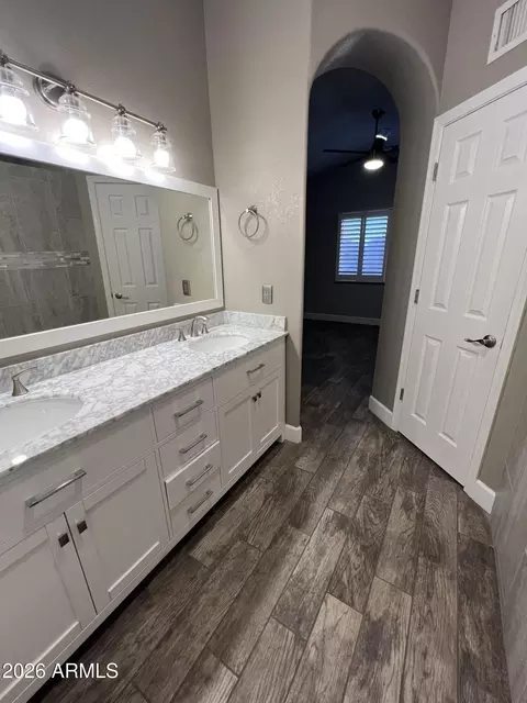 6563 E Northridge St, Mesa, AZ 85215 photo 8