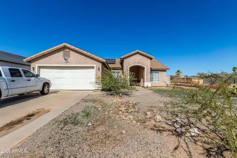 9530 W Tinajas Dr, Arizona City, AZ 85123
