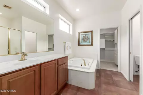 Bath - 9323 E Arrowvale Dr, Sun Lakes, AZ 85248 photo 1 of 3