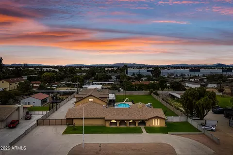 322 E Redfield Rd, Chandler, AZ 85225